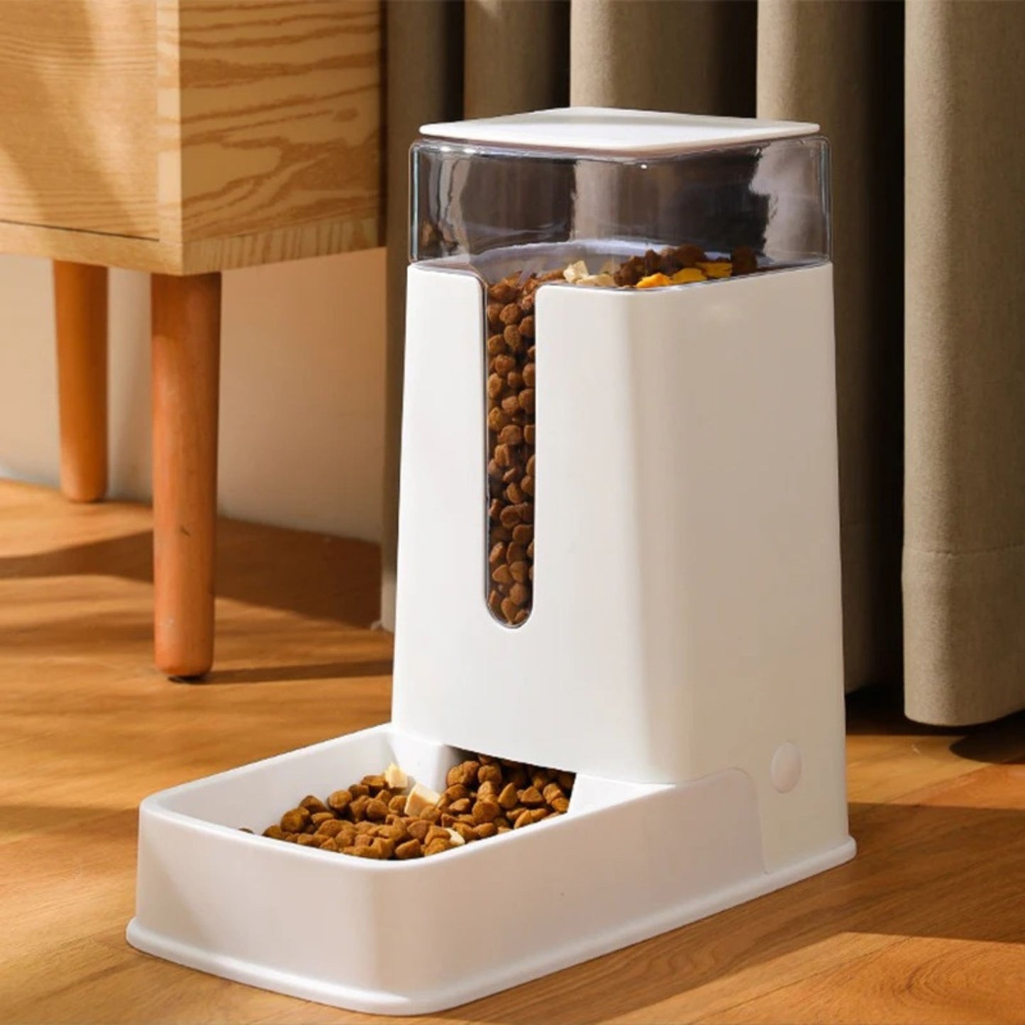 distributeur-de-croquettes-croquettes-blanc