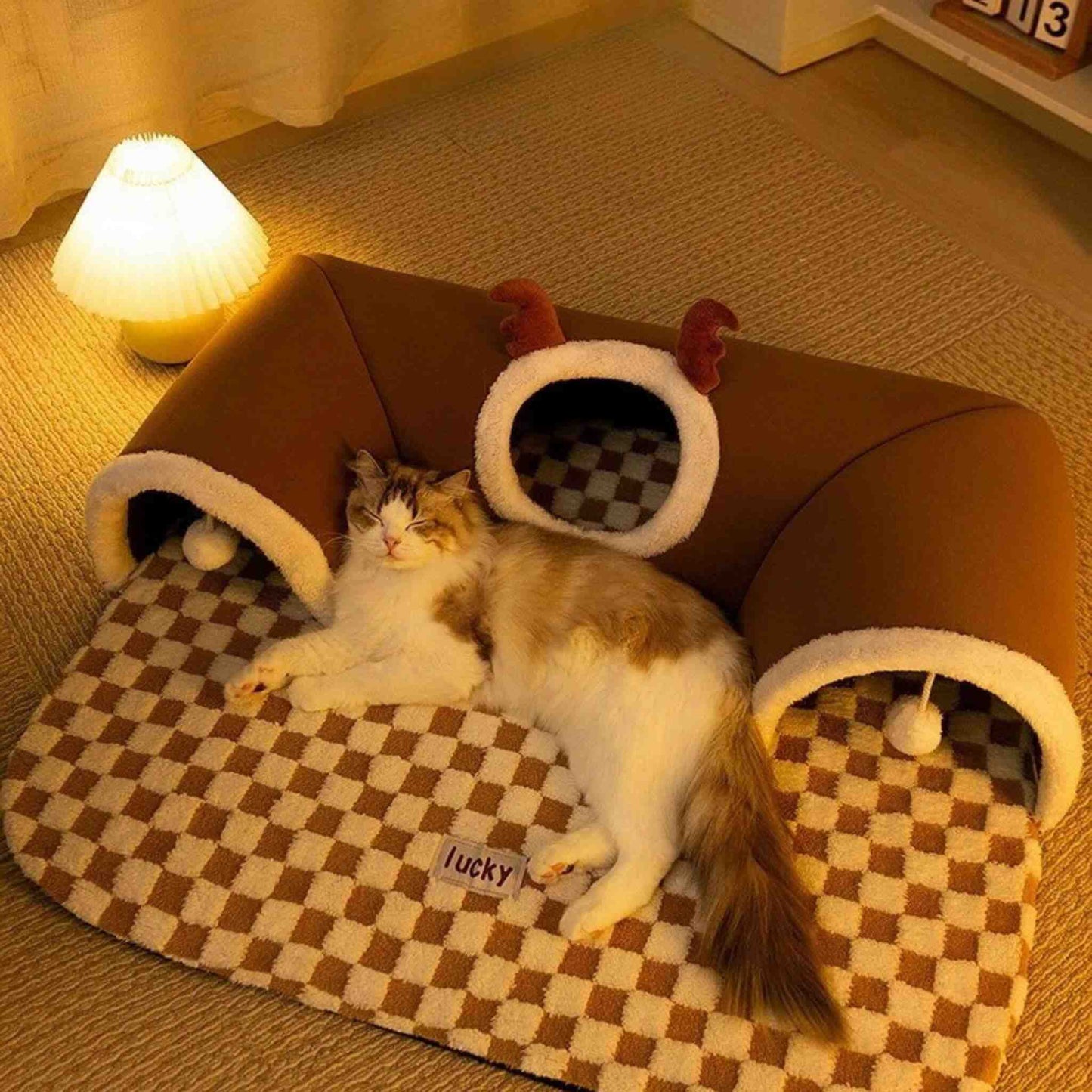 jouet-interactif-pour-chat-doux
