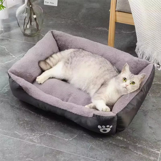 panier-pour-chat-noir