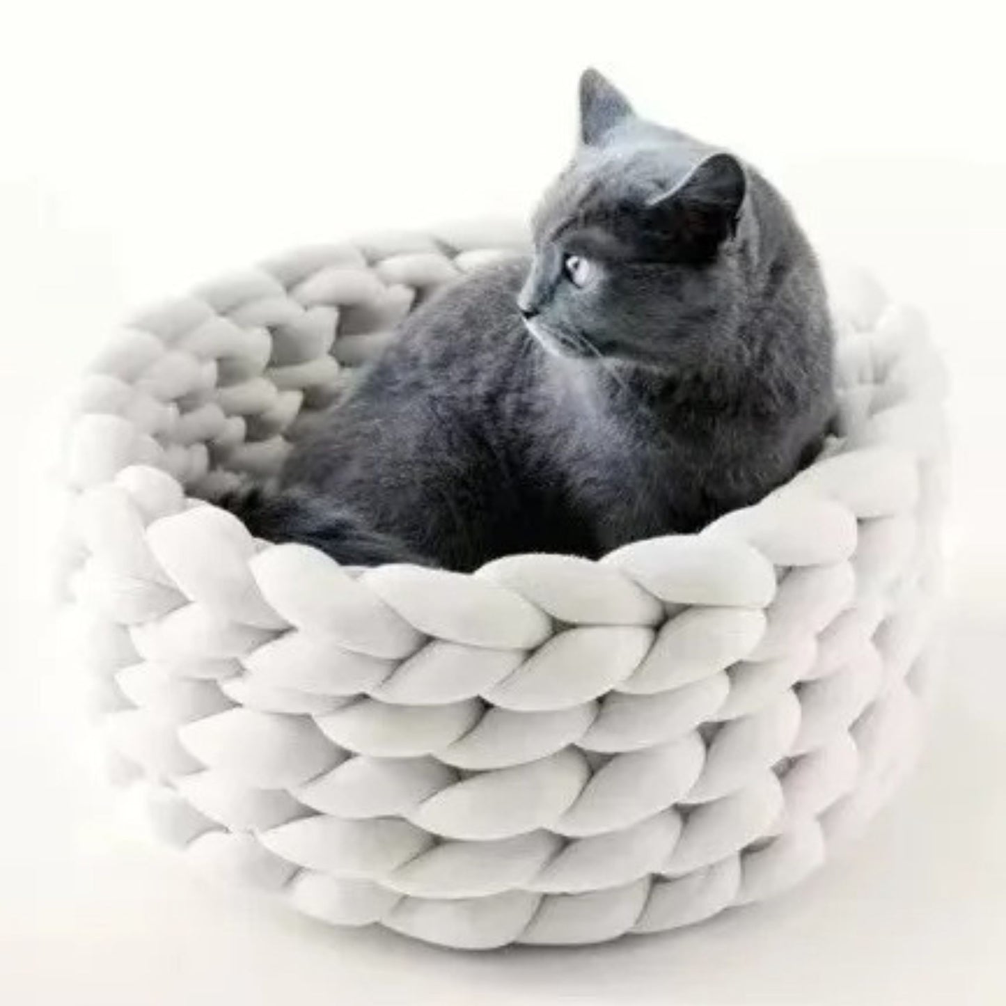 panier-pour-chat-original-blanc-tressé
