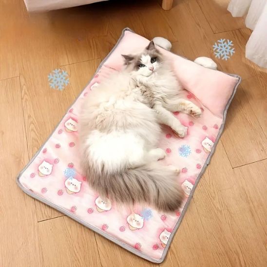 tapis-rafraichissant-chat-rose