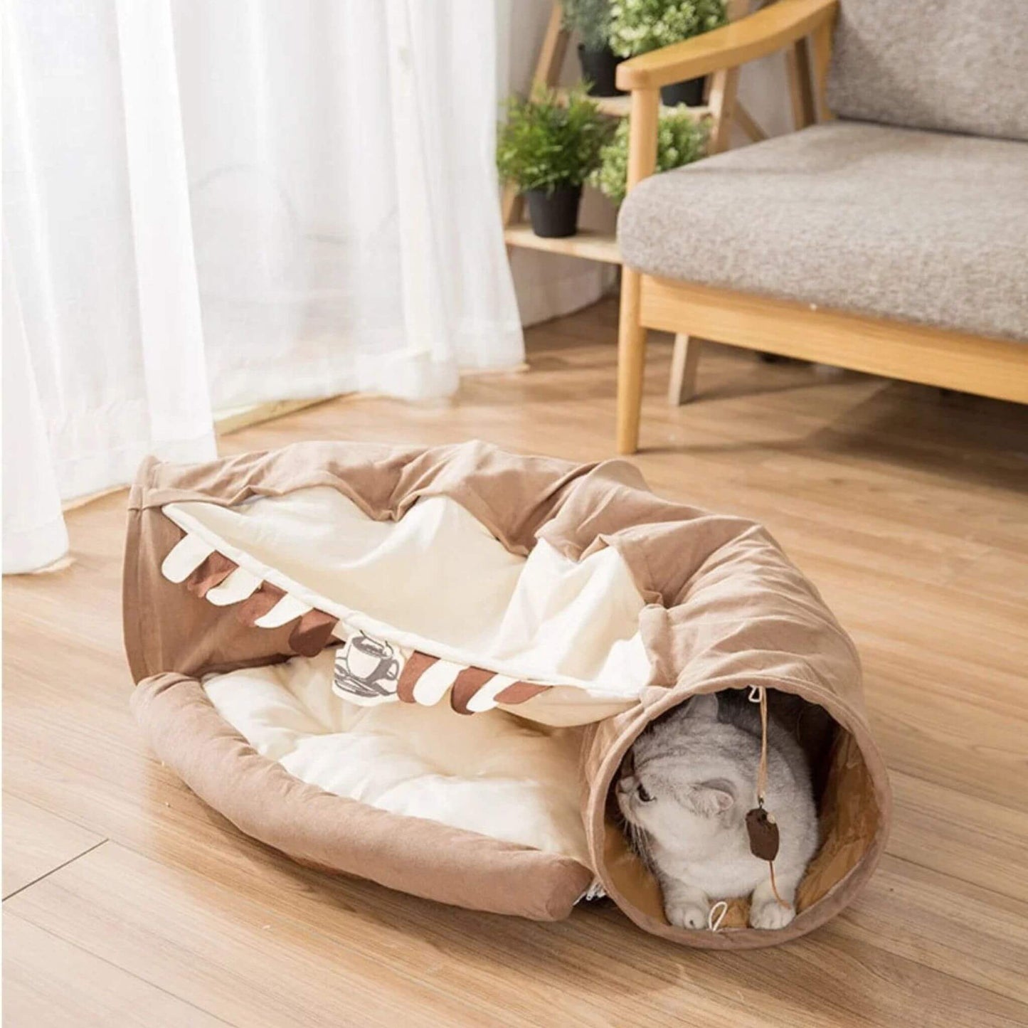 tunnel-pour-chat-amusant-café
