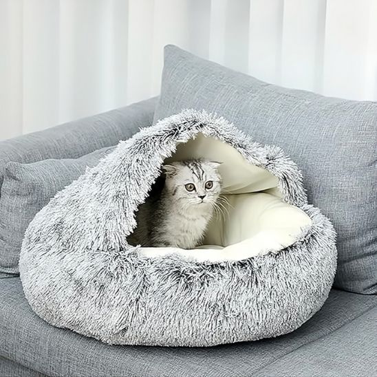 coussin-pour-chat-gris-agréable