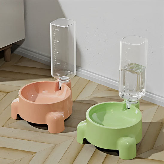 distributeur-eau-chat-colorés