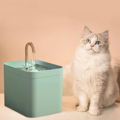 fontaine-à-eau-chat-hydratante-verte