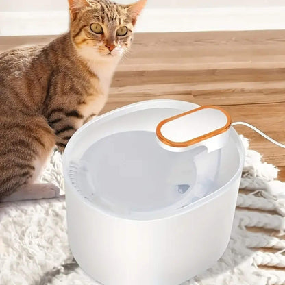 fontaine-a-eau-pour-chat-blanche