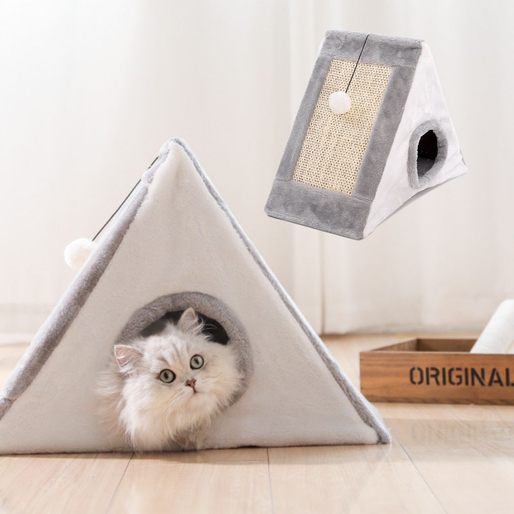 griffoir pour chat gris