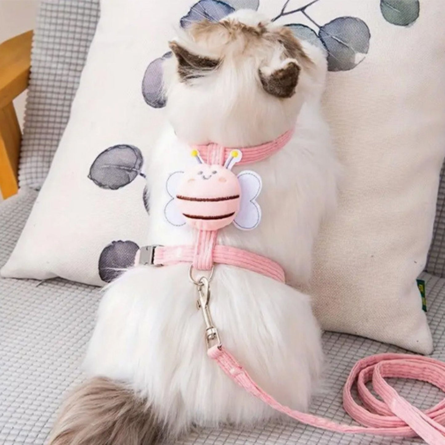 harnais-pour-chat-stylé-rose
