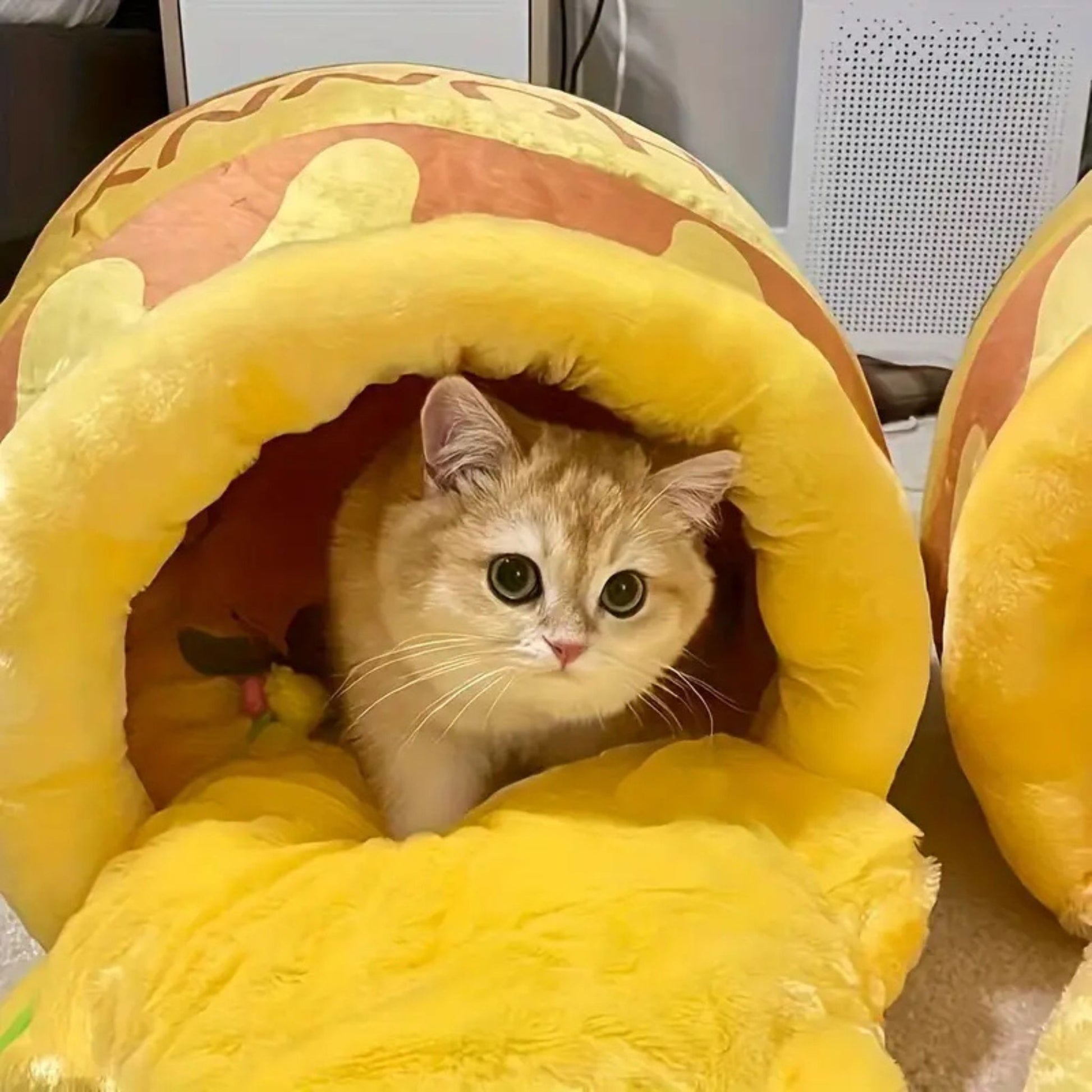 niche-pour-chat-jaune-miel