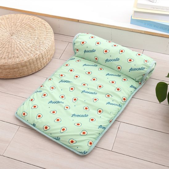 tapis-rafraichissant-pour-chat-vert-frais