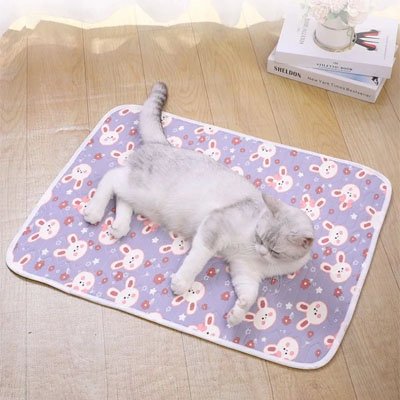tapis-rafraichissant-pour-chat-violet-gris-oasis